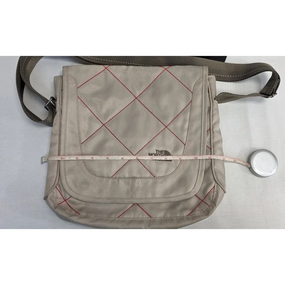 The North Face Crossbody Messenger Bag Tan Beige Red Quilted Stitch Nylon Small
